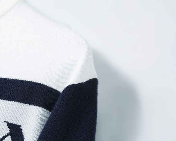 ブランドセーター着用イメージ